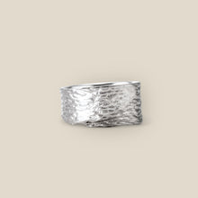 Load image into Gallery viewer, Eucalyptus wrap ring silver