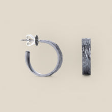 Load image into Gallery viewer, Eucalyptus bark hoop earrings silver oxidised